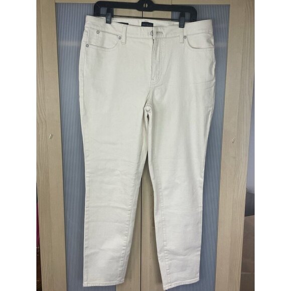 TALBOTS Women's Slim Leg Ankle Jeans Sz 12 Ivory Slimming Travel Casual Coastal - Picture 2 of 5